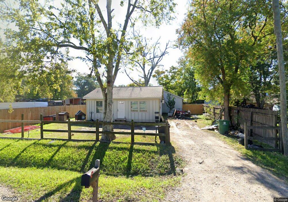 2105 Hampton St, Houston, TX 77088 - photo 1