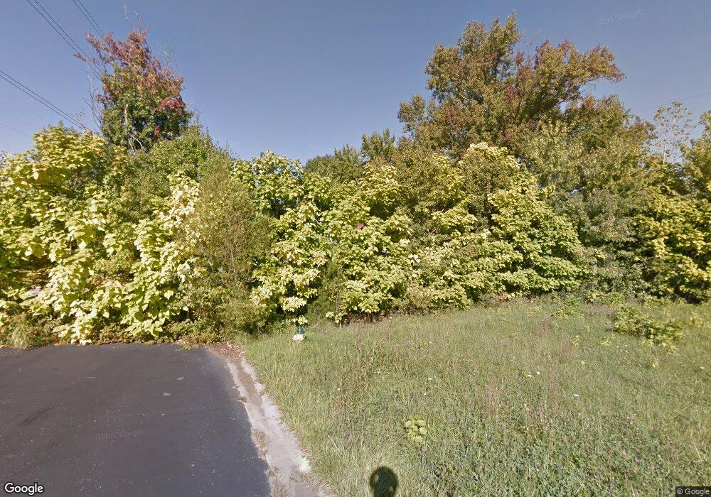 1542 Slate Run Rd, New Albany, KY 47150 - photo 1