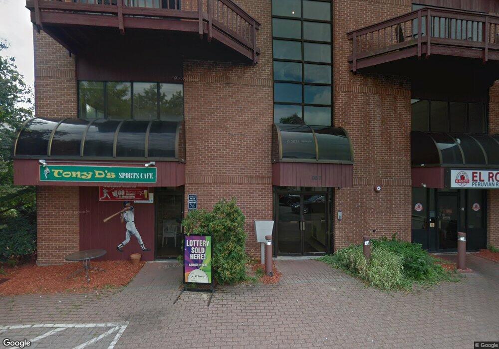 937 Post Rd unit PH2, Fairfield, CT 06824 - photo 1