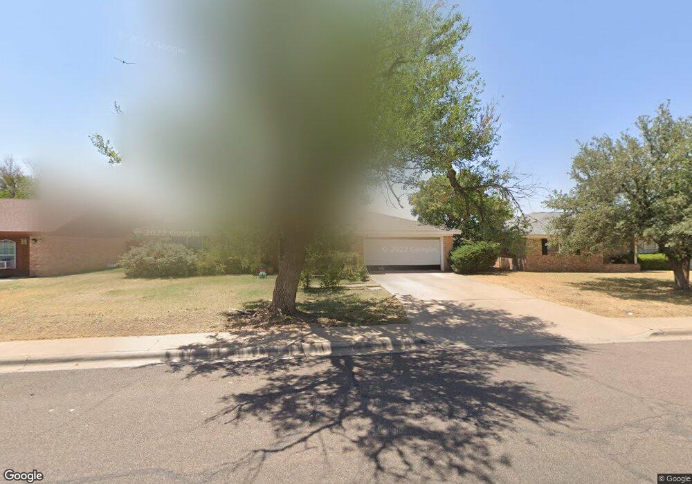 810 W Spruce Ave, Midland, TX 79705 - photo 1