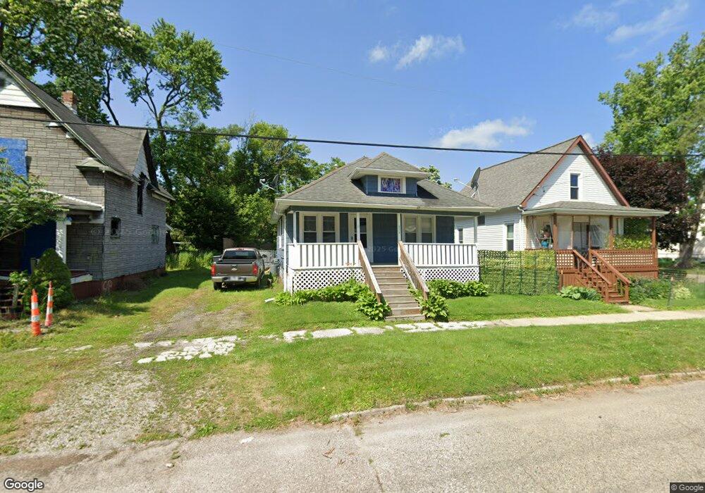 654 Hall St, Flint, MI 48503 - photo 1