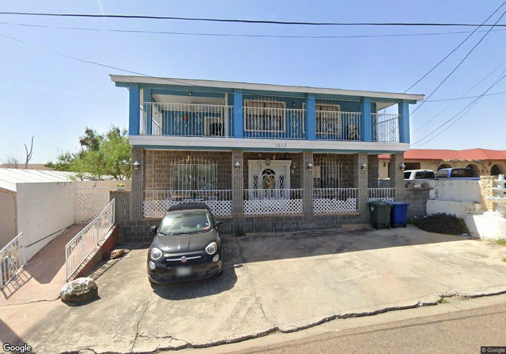 1512 Cedar Ave, Laredo, TX 78040 - photo 1