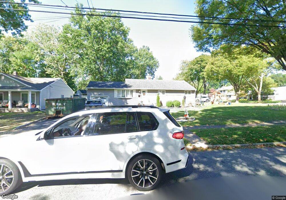 225 Oak Ave, River Edge, NJ 07661 - photo 1