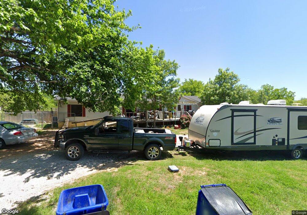 200 Mccraw Ln, Denison, TX 75021 - photo 1