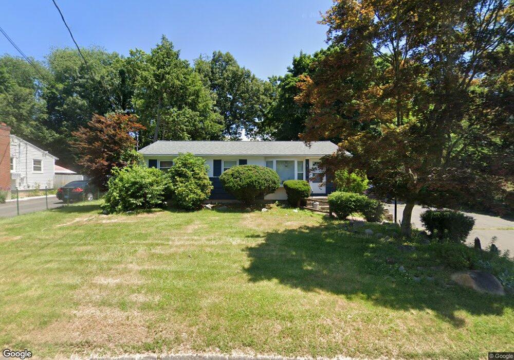 6 Banfield Ln, Bloomfield, CT 06002 - photo 1