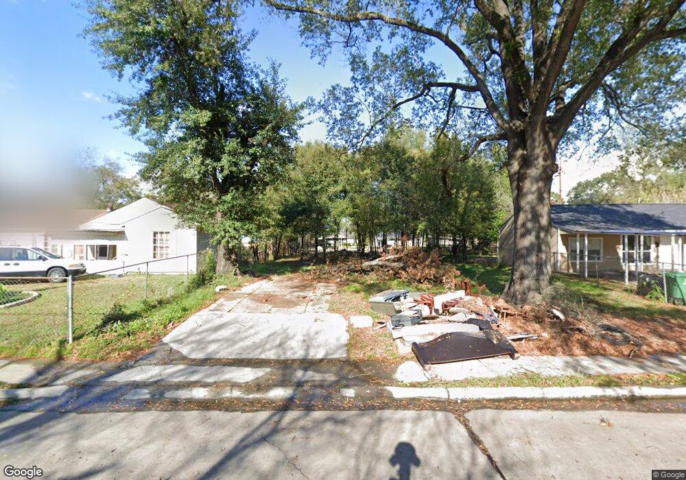 5335 Dewberry St, Houston, TX 77021 - photo 1