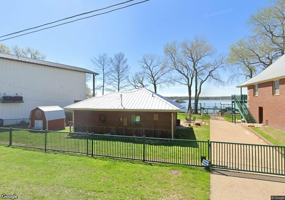 1517 E Lake Dr, Weatherford, TX 76087 - photo 1