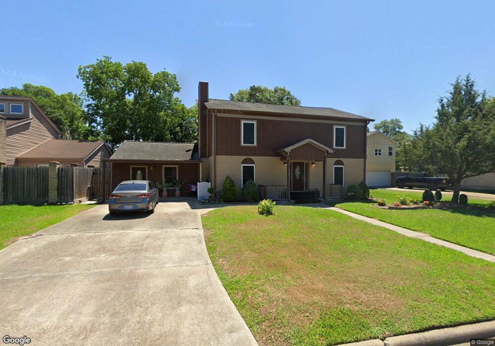 5471 Apple Blossom Ln, Friendswood, TX 77546 - photo 1