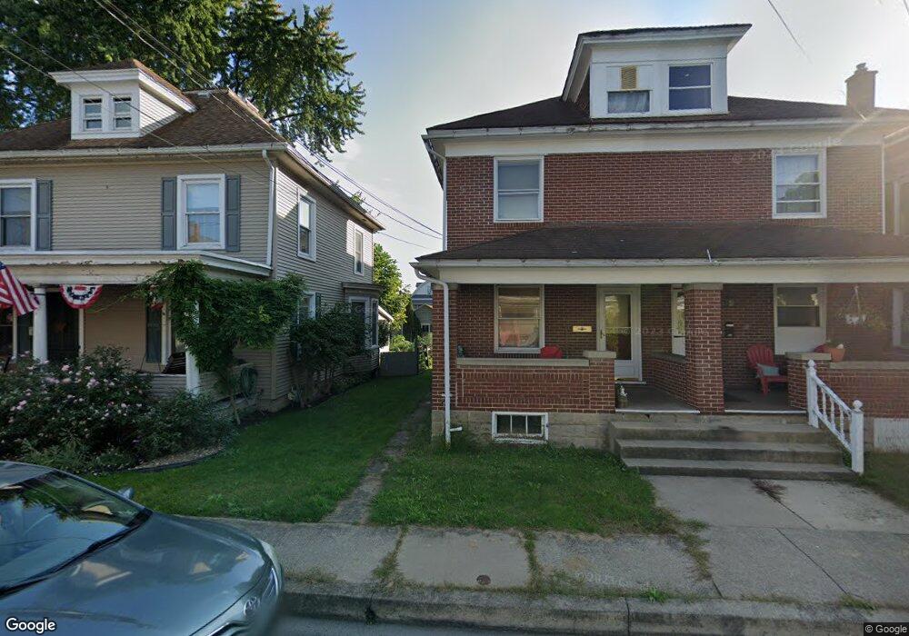 213 W Snyder St, Selinsgrove, PA 17870 - photo 1