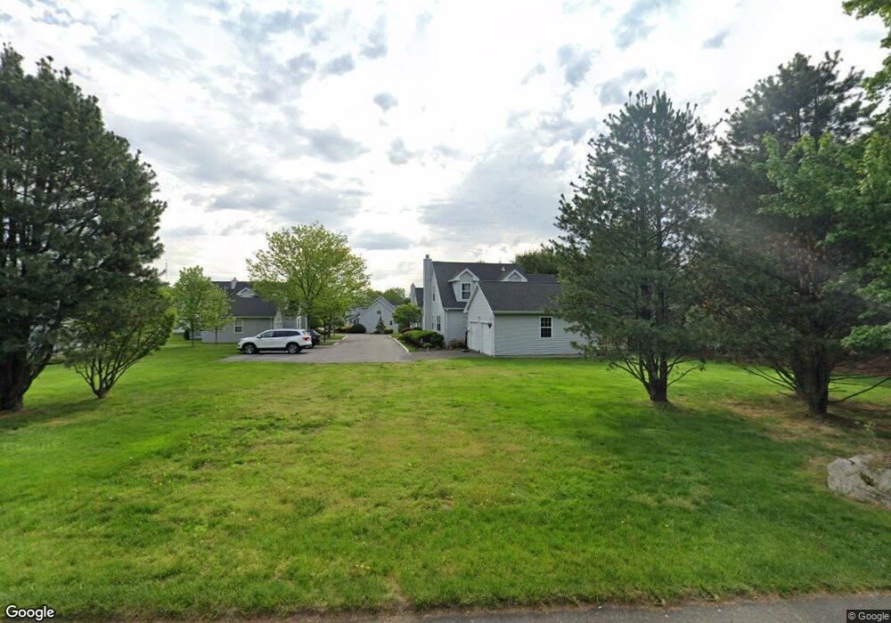 216 Pinto Ct, Trumbull, CT 06611 - photo 1