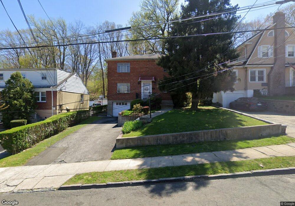 156 Caryl Ave, Yonkers, NY 10705 - photo 1