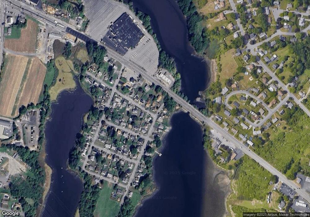 17 Front St, Swansea, MA 02777 - photo 1