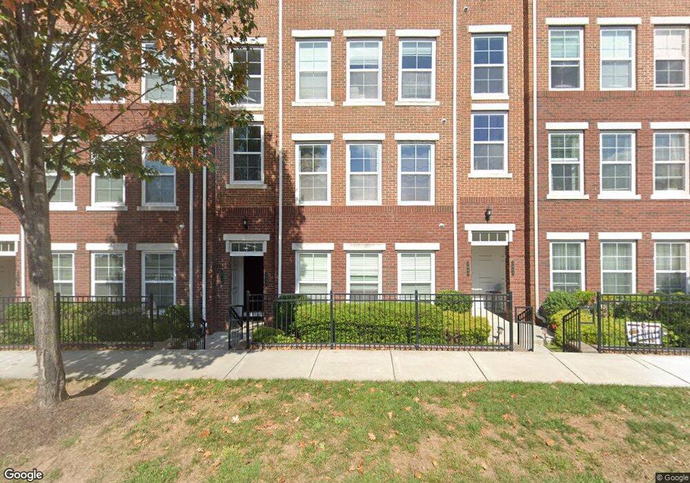 3054 Rittenhouse Cir, Fairfax, VA 22031 - photo 1