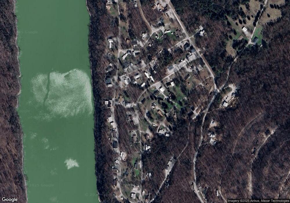 155 Spruce St, Burnside, KY 42519 - photo 1