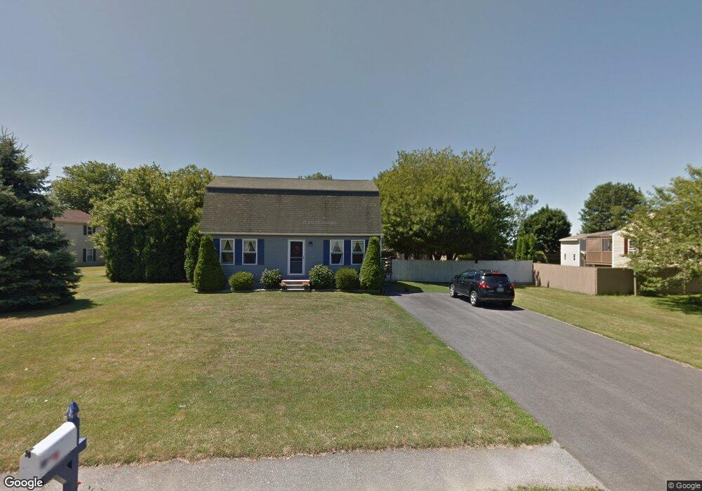 4 Sundown Ln, Middletown, RI 02842 - photo 1