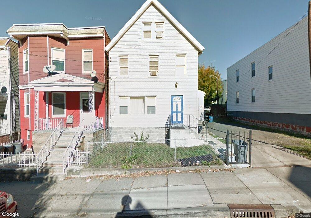 288 Claremont Ave, Jersey City, NJ 07305 - photo 1