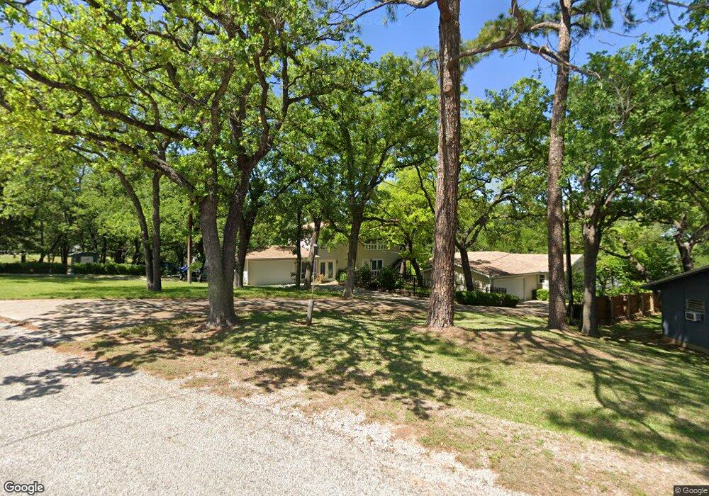 12044 N Oak Ct, Azle, TX 76020 - photo 1