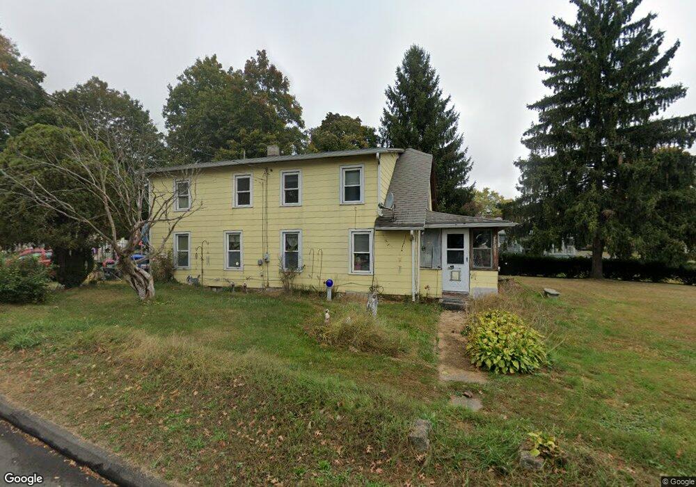 105 Bohemia St, Plainville, CT 06062 - photo 1