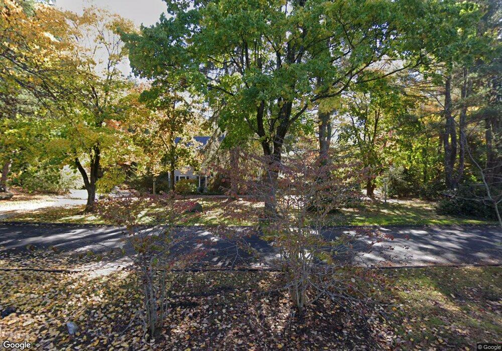 21 Kings Grant Rd, Weston, MA 02493 - photo 1