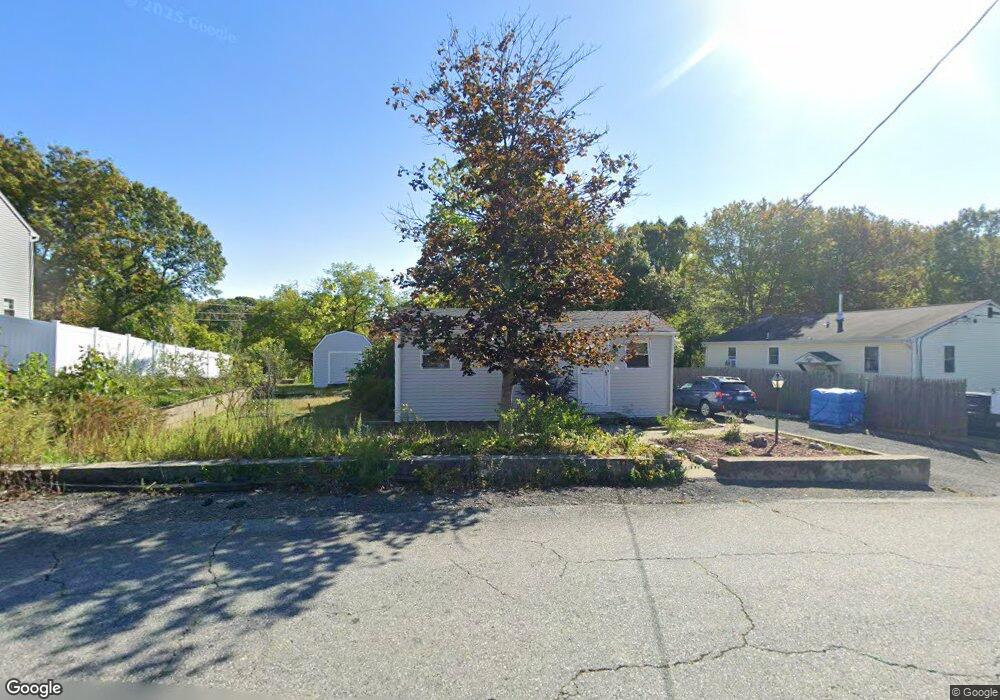 207 Curran Rd, Cumberland, RI 02864 - photo 1