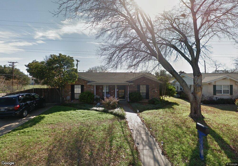 904 Springdale Rd, Bedford, TX 76021 - photo 1