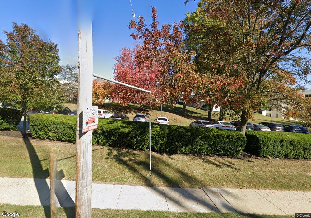 235 W Lancaster Ave unit 506, Devon, PA 19333 - photo 1