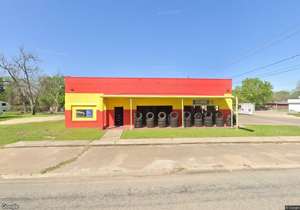 1600 Avenue F, Bay City, TX 77414 - photo 1