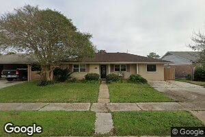 769 Huckleberry Ln, Gretna, LA 70056