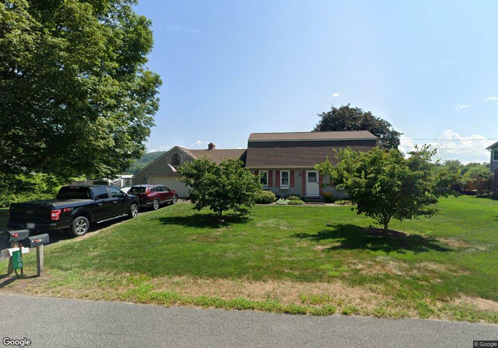 106 Russell St, Sunderland, MA 01375 - photo 1