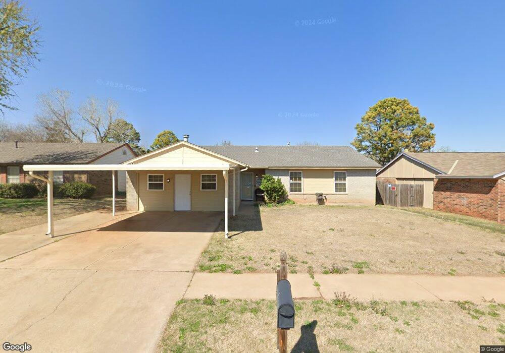1617 NE 4th St, Moore, OK 73160 - photo 1