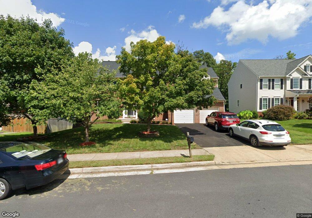 3650 Thomasson Crossing Dr, Triangle, VA 22172 - photo 1