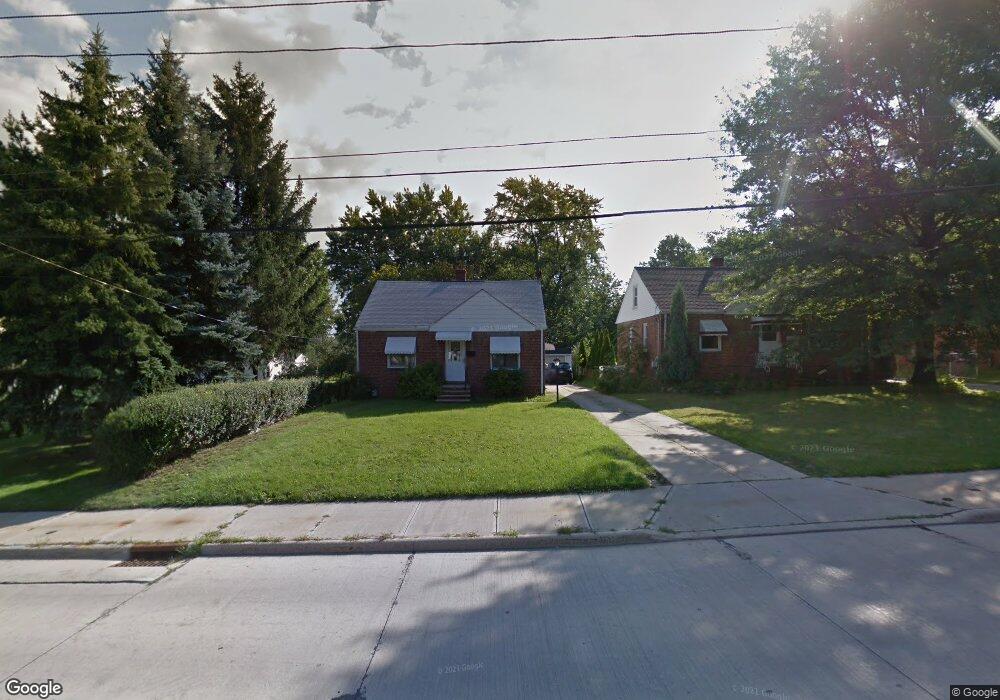 1925 Rockefeller Rd, Wickliffe, OH 44092 - photo 1