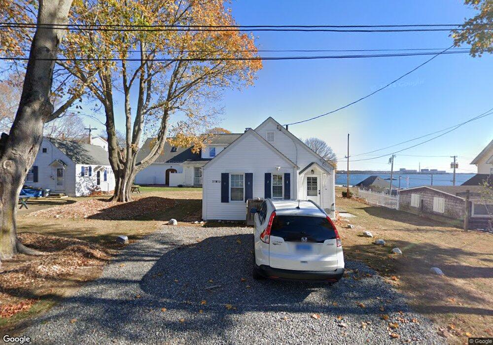 4 Crab Ln, Niantic, CT 06357 - photo 1