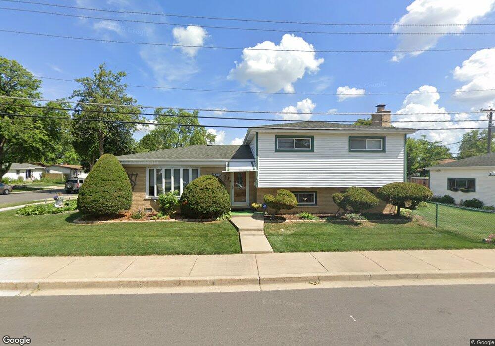 1695 S Chestnut St, Des Plaines, IL 60018 - photo 1