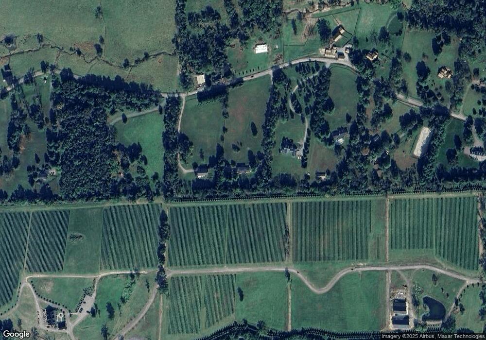 35497 Williams Gap Rd, Round Hill, VA 20141 - photo 1