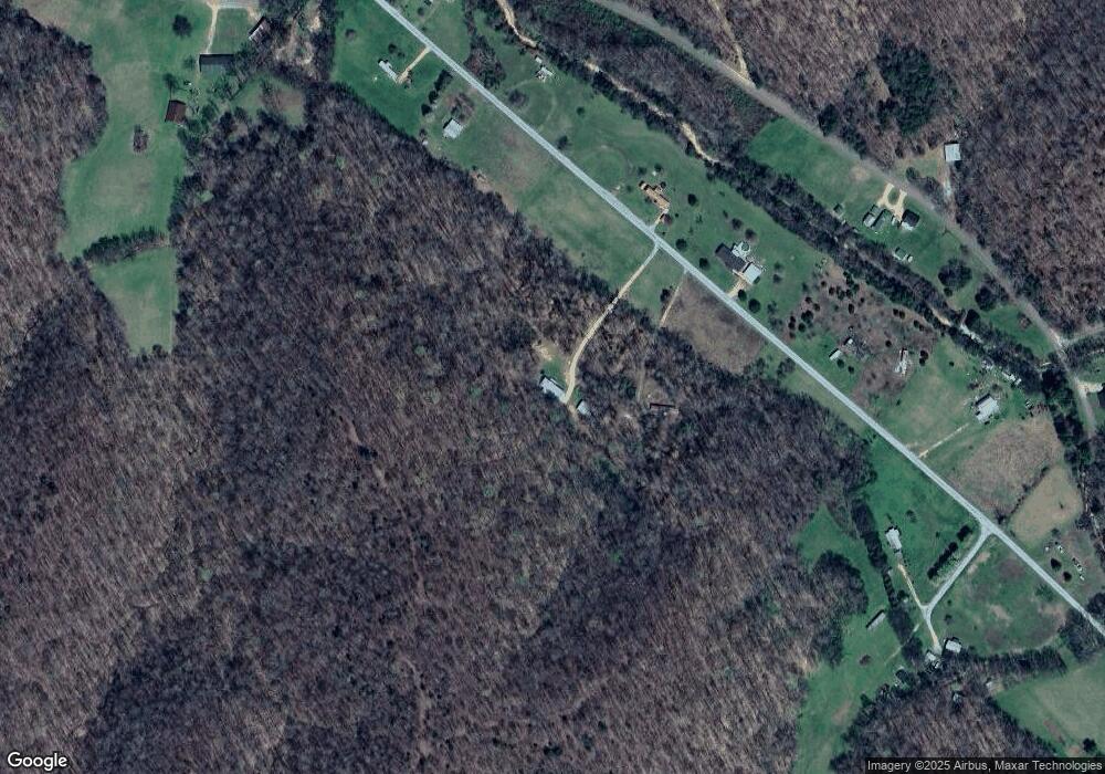 244 Field Dr, Linden, TN 37096 - photo 1