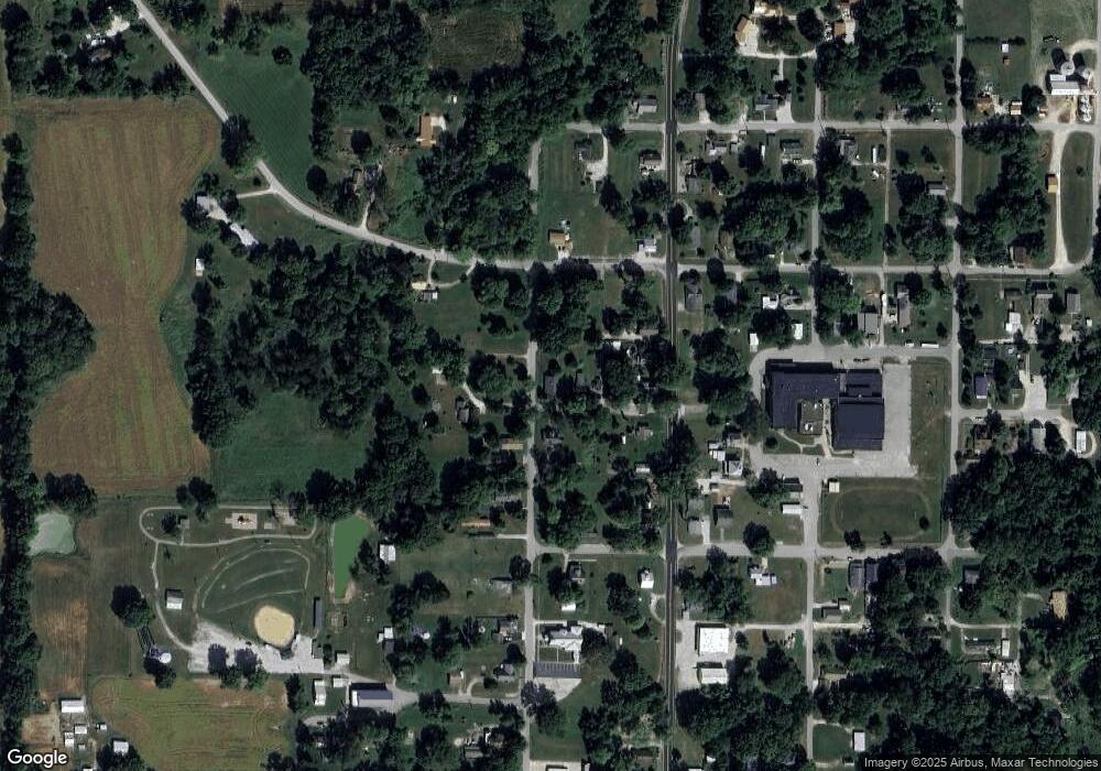 208 W Carlisle St, Edwardsport, IN 47528 - photo 1