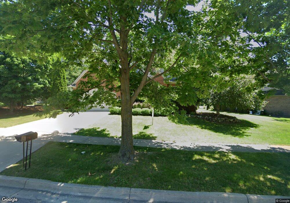 301 Fairways Ln, Chelsea, MI 48118 - photo 1