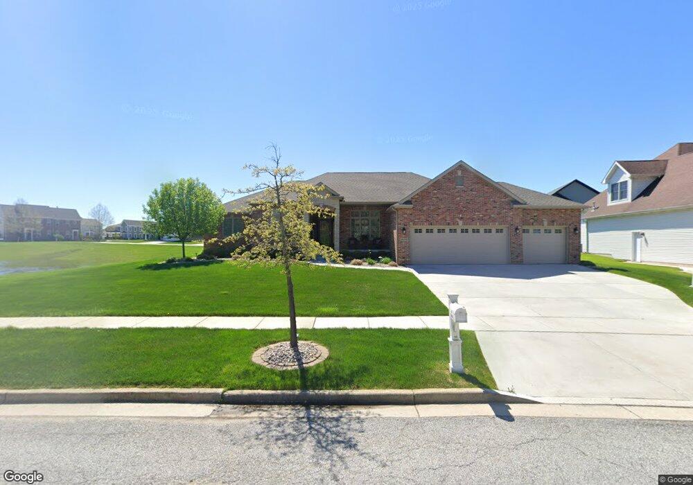 809 Shannon Dr, Crown Point, IN 46307 - photo 1