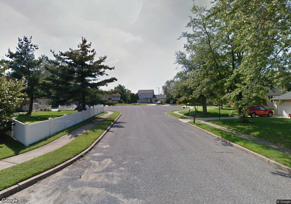 1711 Gwinnett Ct, Blackwood, NJ 08012 - photo 1