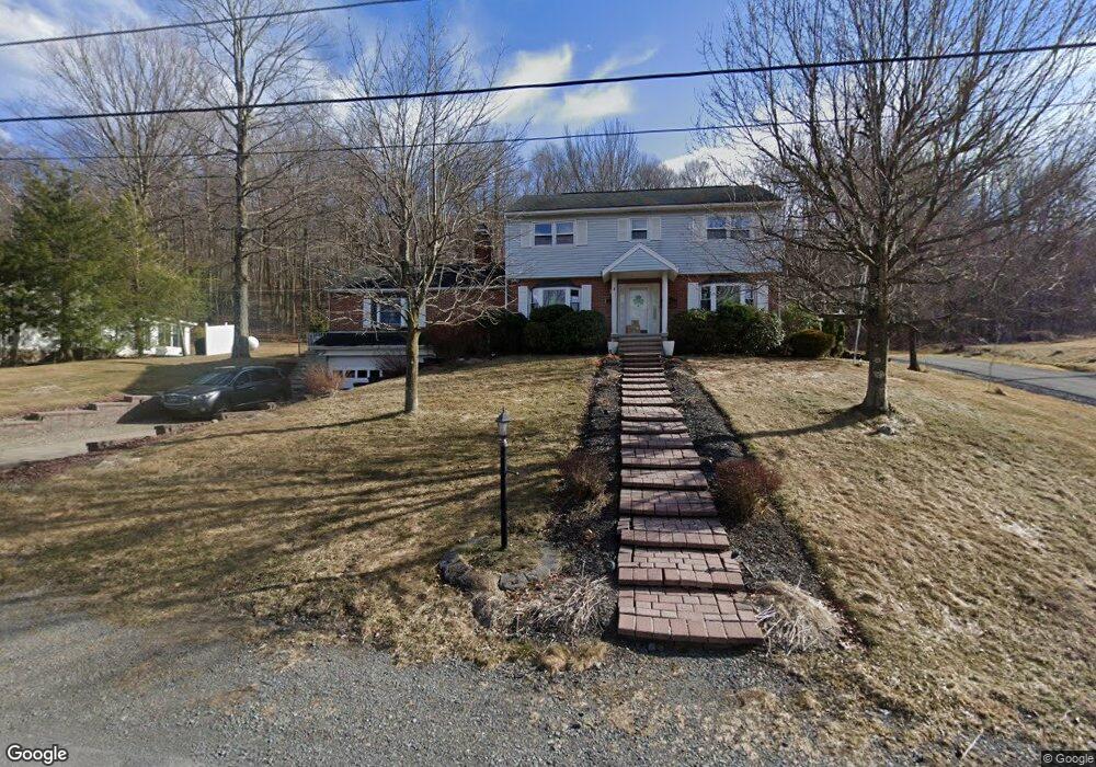 137 Mosswood Rd, Roaring Brook Township, PA 18444 - photo 1