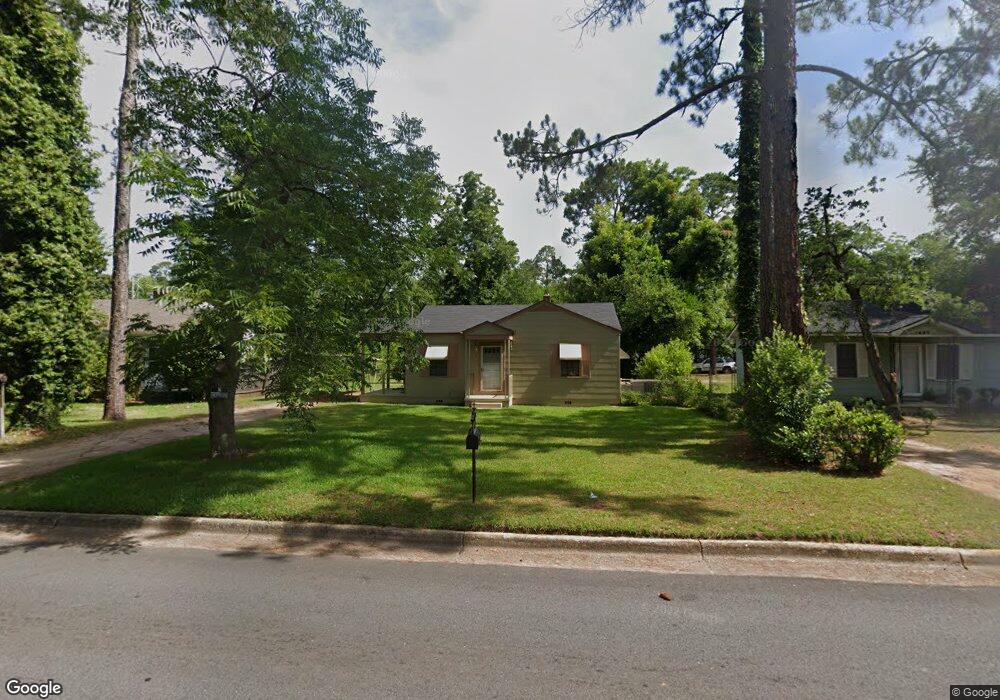 1609 W Whitney Ave, Albany, GA 31707 - photo 1
