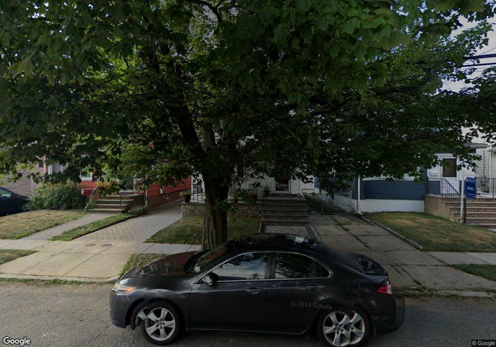 659 Gabriel Ave, Franklin Square, NY 11010 - photo 1