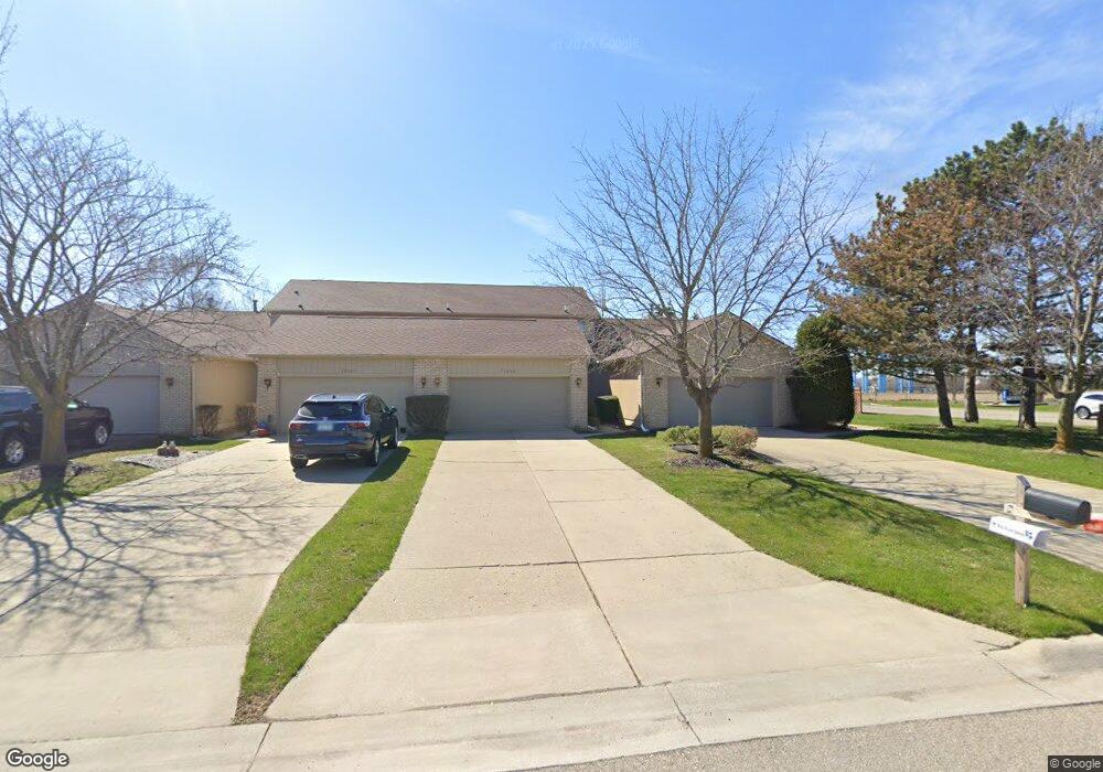 1523 Laurentian Pass, Flint, MI 48532 - photo 1