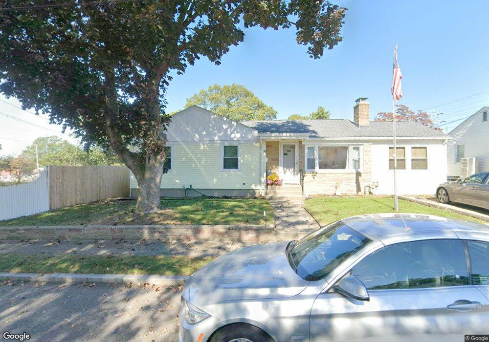 34 Pearson Ave, Pawtucket, RI 02860 - photo 1