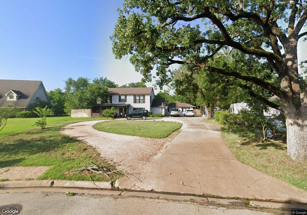 1816 Shadowwood Dr, College Station, TX 77840 - photo 1