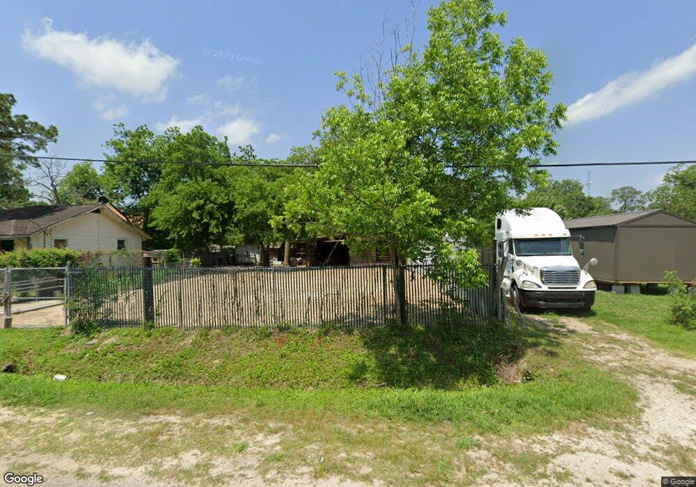8913 Dandy St, Houston, TX 77016 - photo 1