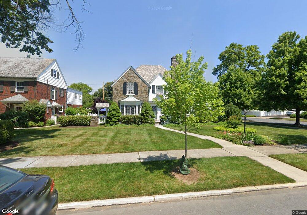 2701 W Allen St unit 2707, Allentown, PA 18104 - photo 1