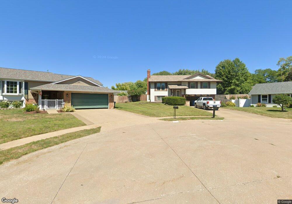 4617 Ashcraft Ct, Davenport, IA 52806 - photo 1