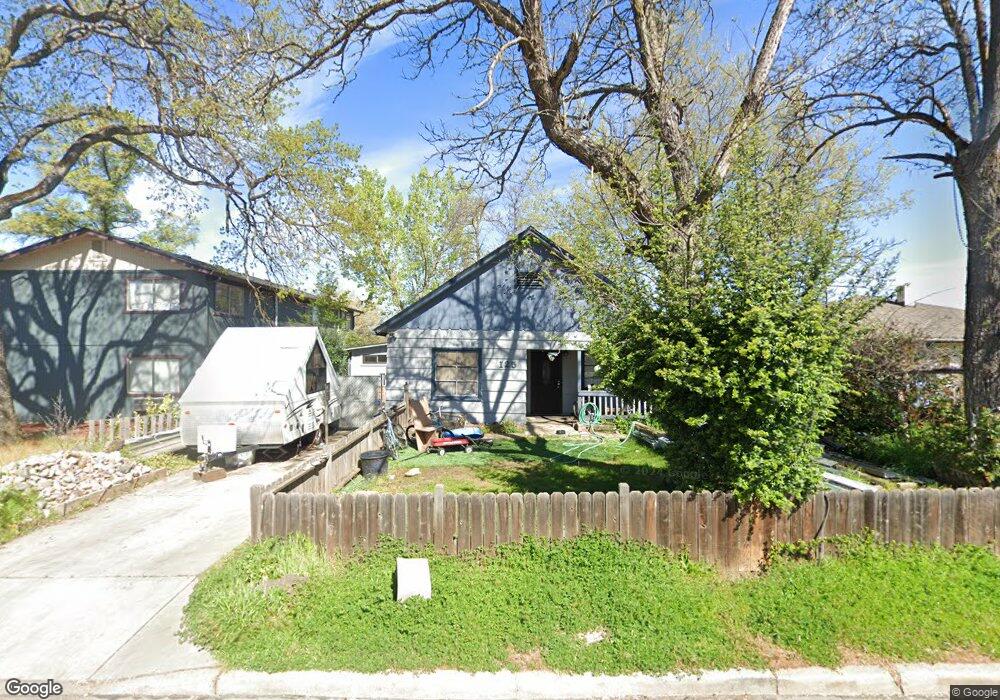 125 Laurel St, Central Point, OR 97502 - photo 1